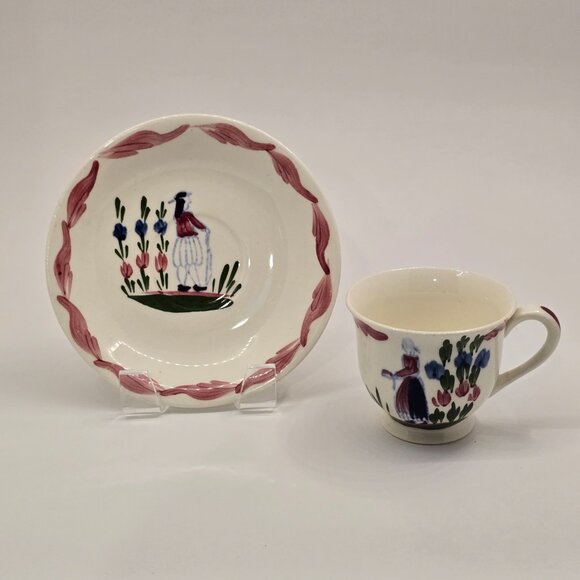 PV France Breton Woman Demitasse Cup and Saucer Quimper Handpainted - CHIPPED - Picture 8 of 9